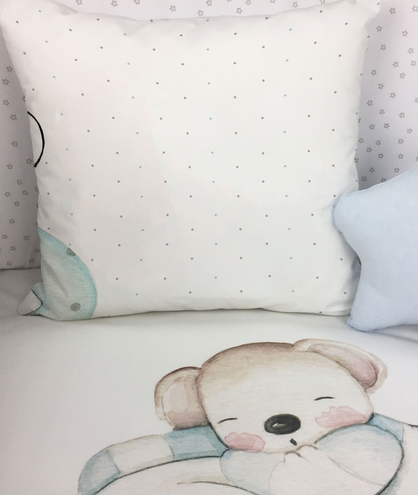 Cojín infantil personalizado RATÓN SOBRE ALMOHADA II